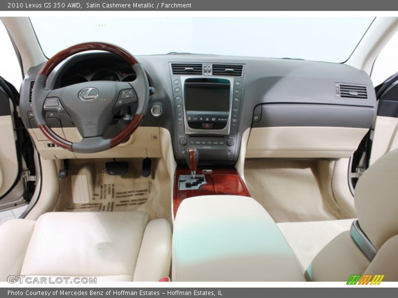 Dashboard of 2010 GS 350 AWD