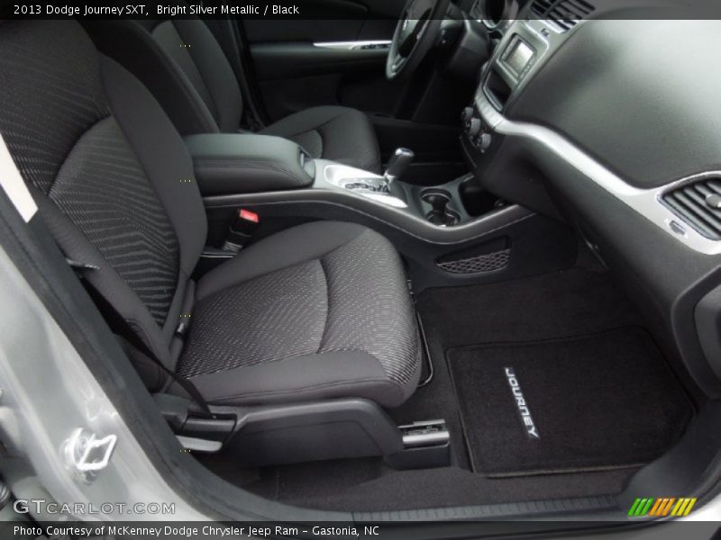 Bright Silver Metallic / Black 2013 Dodge Journey SXT