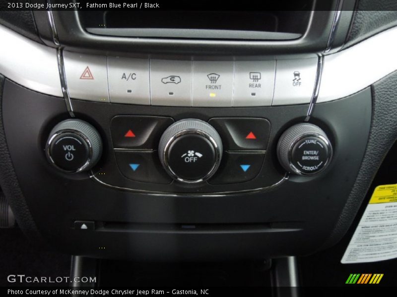 Fathom Blue Pearl / Black 2013 Dodge Journey SXT
