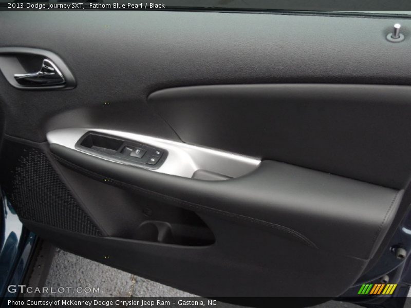 Fathom Blue Pearl / Black 2013 Dodge Journey SXT