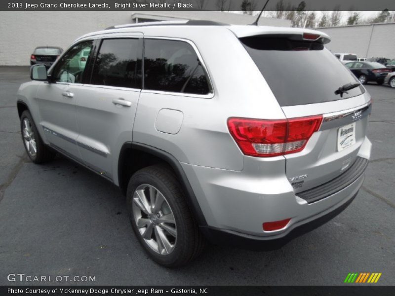 Bright Silver Metallic / Black 2013 Jeep Grand Cherokee Laredo