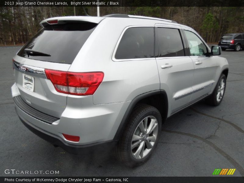 Bright Silver Metallic / Black 2013 Jeep Grand Cherokee Laredo