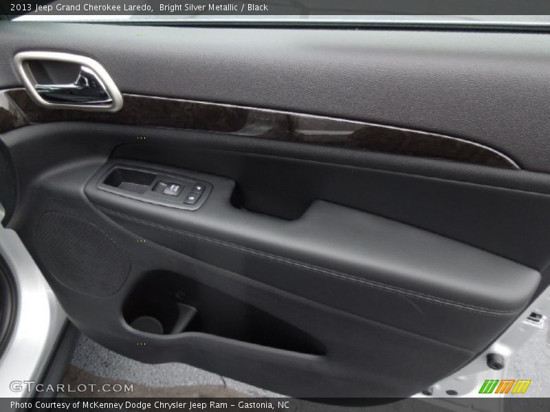 Bright Silver Metallic / Black 2013 Jeep Grand Cherokee Laredo