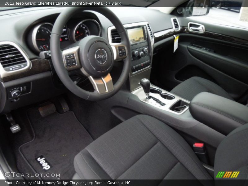 Bright Silver Metallic / Black 2013 Jeep Grand Cherokee Laredo