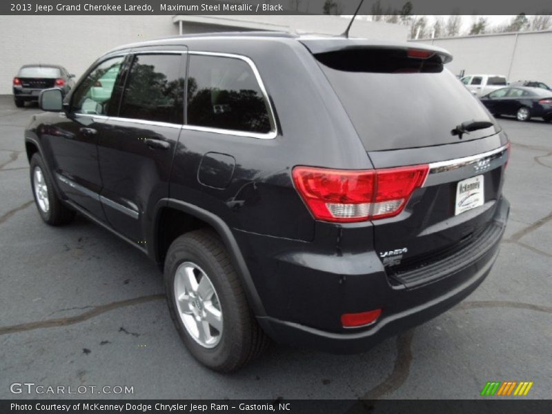 Maximum Steel Metallic / Black 2013 Jeep Grand Cherokee Laredo