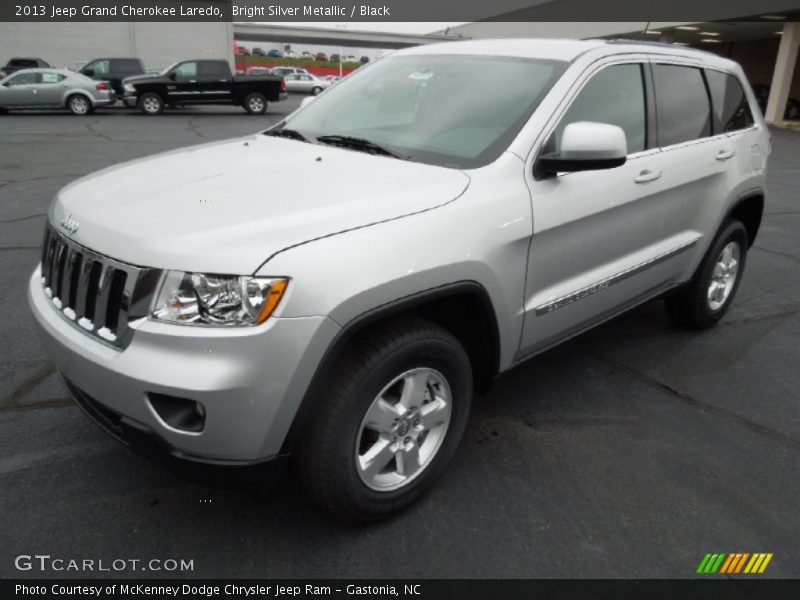 Bright Silver Metallic / Black 2013 Jeep Grand Cherokee Laredo