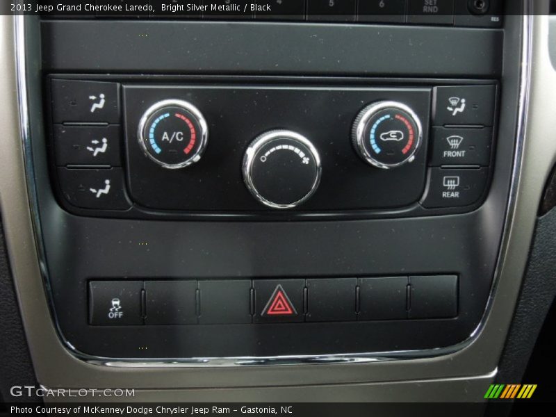 Bright Silver Metallic / Black 2013 Jeep Grand Cherokee Laredo