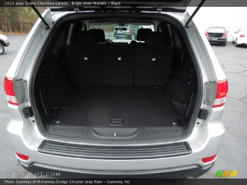 Bright Silver Metallic / Black 2013 Jeep Grand Cherokee Laredo