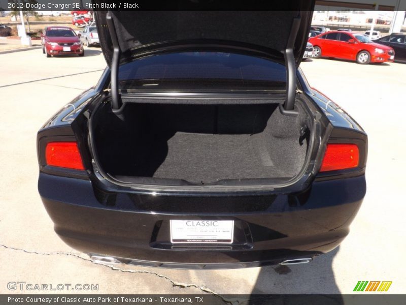 Pitch Black / Black 2012 Dodge Charger SE