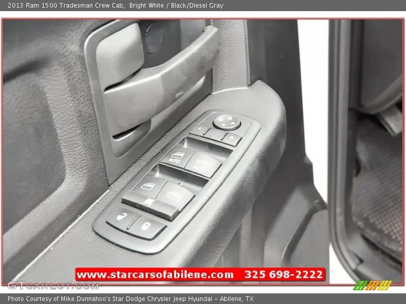 Bright White / Black/Diesel Gray 2013 Ram 1500 Tradesman Crew Cab