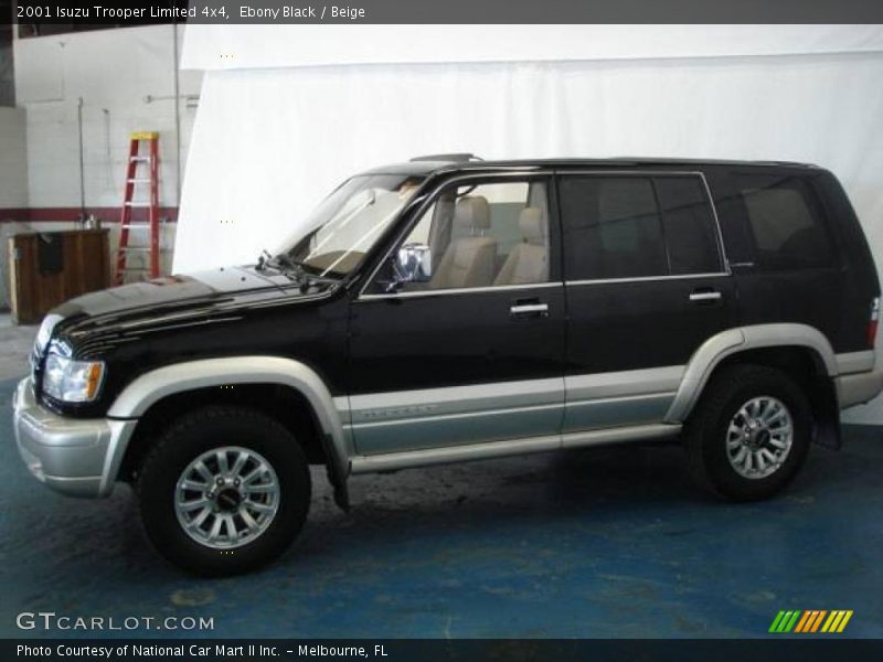 Ebony Black / Beige 2001 Isuzu Trooper Limited 4x4