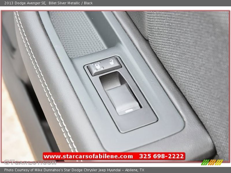 Billet Silver Metallic / Black 2013 Dodge Avenger SE