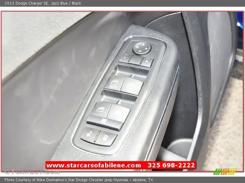Jazz Blue / Black 2013 Dodge Charger SE