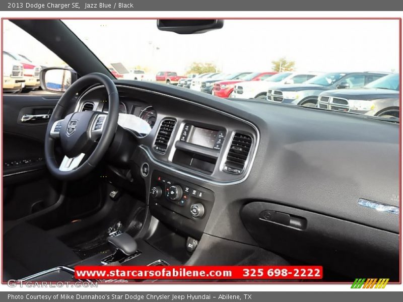 Jazz Blue / Black 2013 Dodge Charger SE
