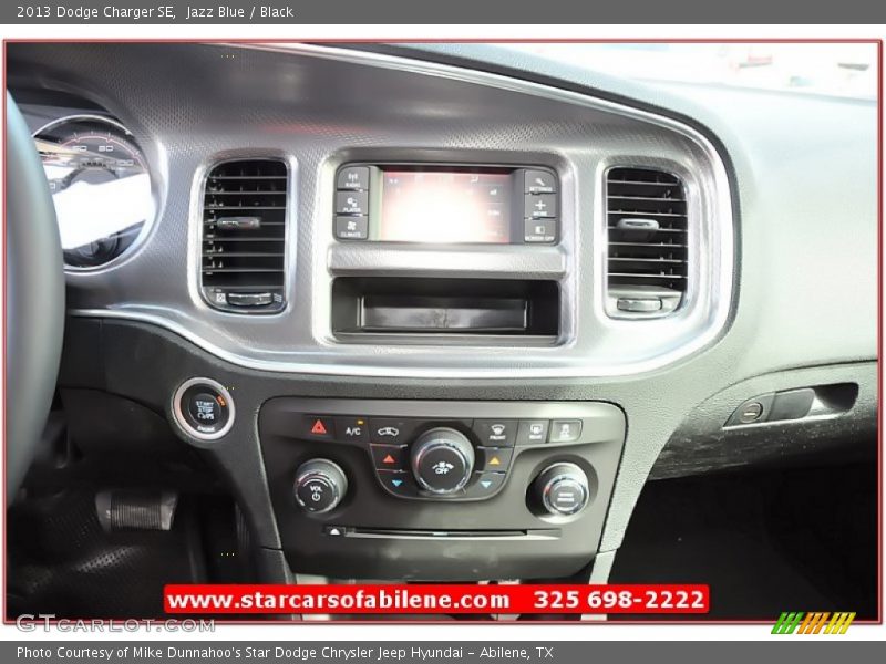 Jazz Blue / Black 2013 Dodge Charger SE