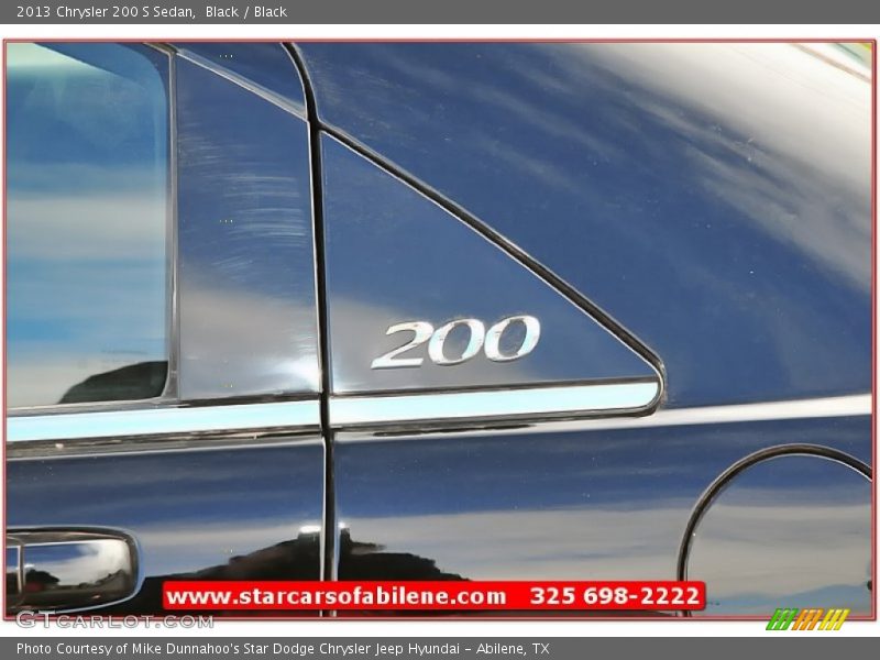Black / Black 2013 Chrysler 200 S Sedan