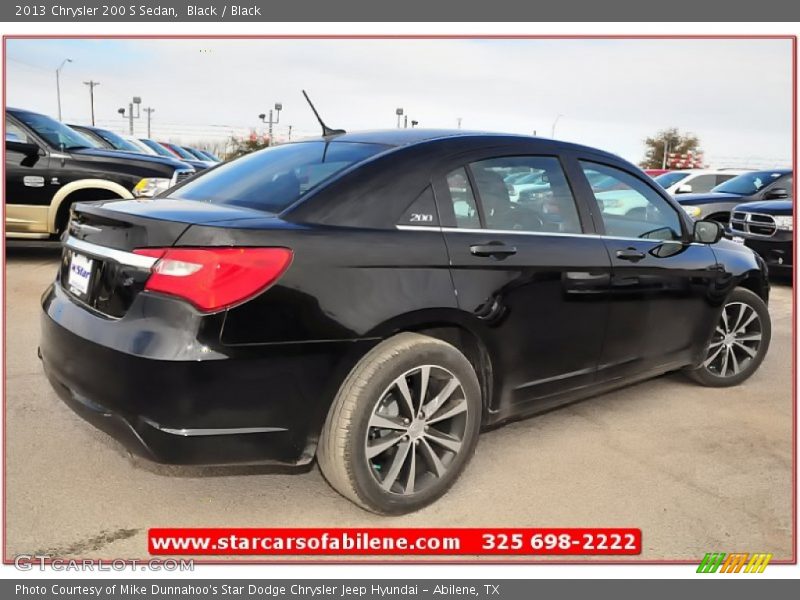 Black / Black 2013 Chrysler 200 S Sedan
