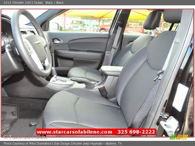 Black / Black 2013 Chrysler 200 S Sedan