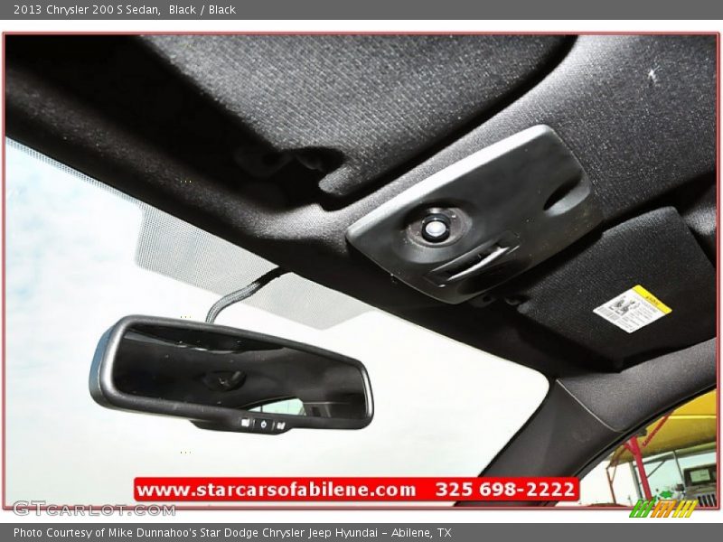 Black / Black 2013 Chrysler 200 S Sedan