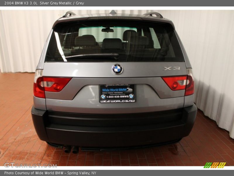 Silver Grey Metallic / Grey 2004 BMW X3 3.0i