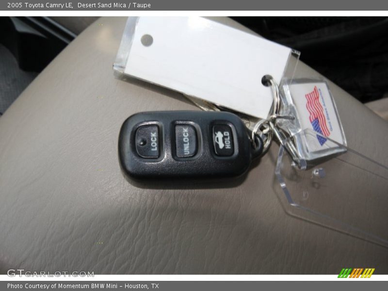 Desert Sand Mica / Taupe 2005 Toyota Camry LE