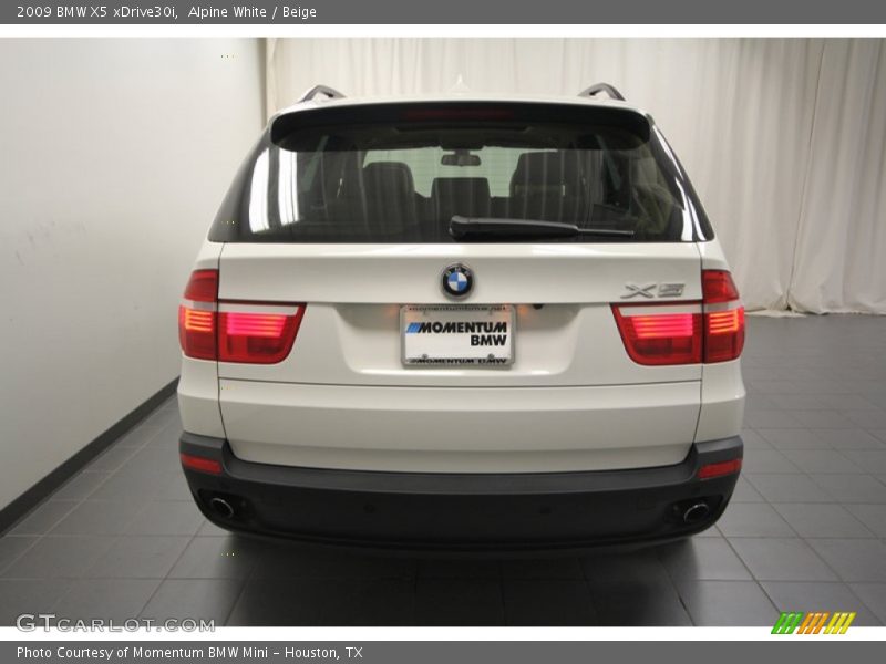 Alpine White / Beige 2009 BMW X5 xDrive30i