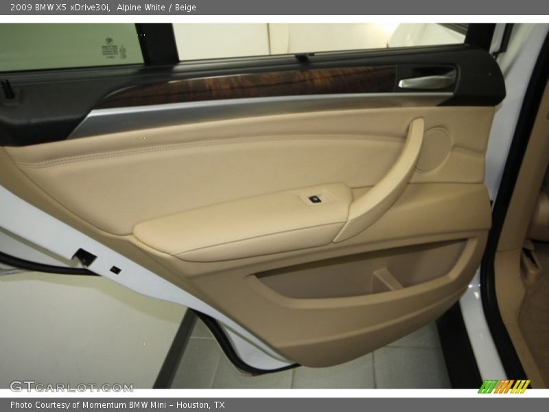Alpine White / Beige 2009 BMW X5 xDrive30i