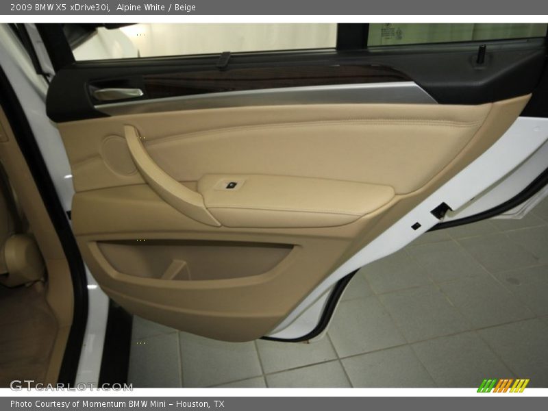 Alpine White / Beige 2009 BMW X5 xDrive30i
