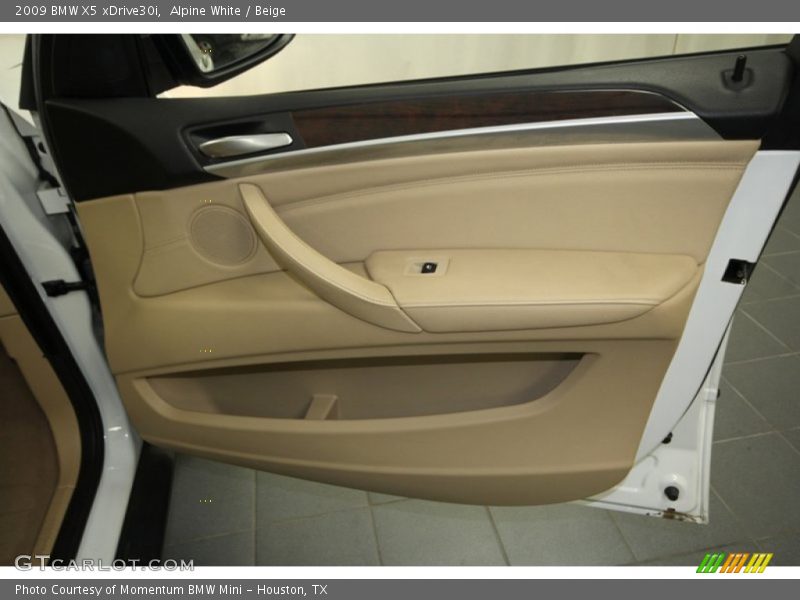 Alpine White / Beige 2009 BMW X5 xDrive30i