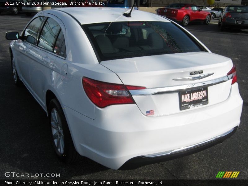 Bright White / Black 2013 Chrysler 200 Touring Sedan
