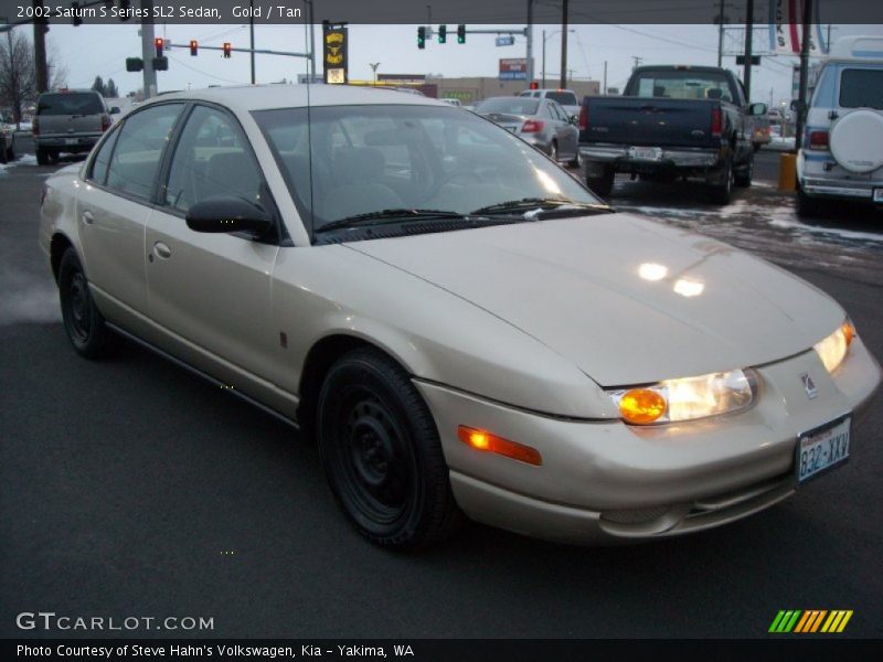Gold / Tan 2002 Saturn S Series SL2 Sedan