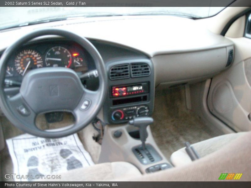 Gold / Tan 2002 Saturn S Series SL2 Sedan