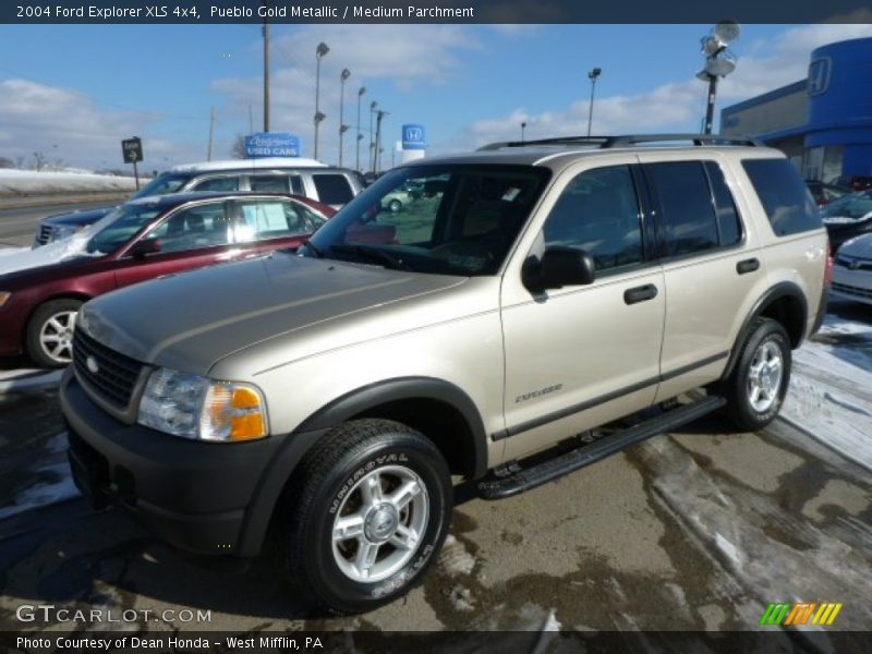 Pueblo Gold Metallic / Medium Parchment 2004 Ford Explorer XLS 4x4