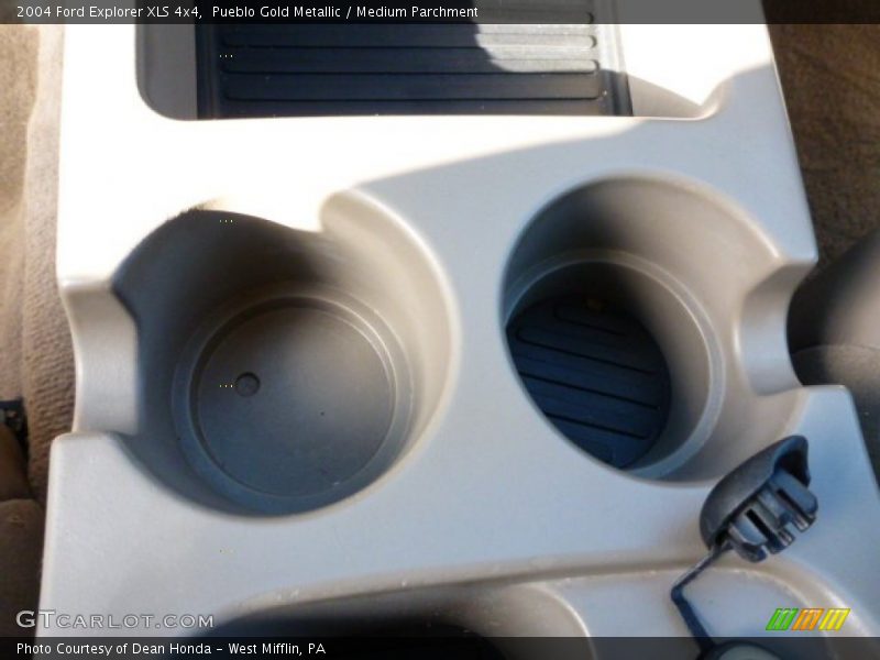 Pueblo Gold Metallic / Medium Parchment 2004 Ford Explorer XLS 4x4