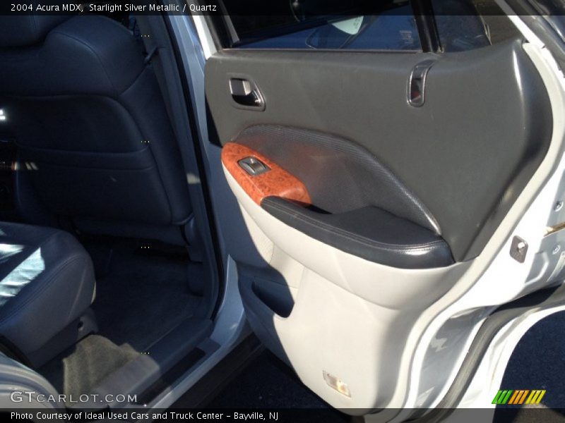 Starlight Silver Metallic / Quartz 2004 Acura MDX