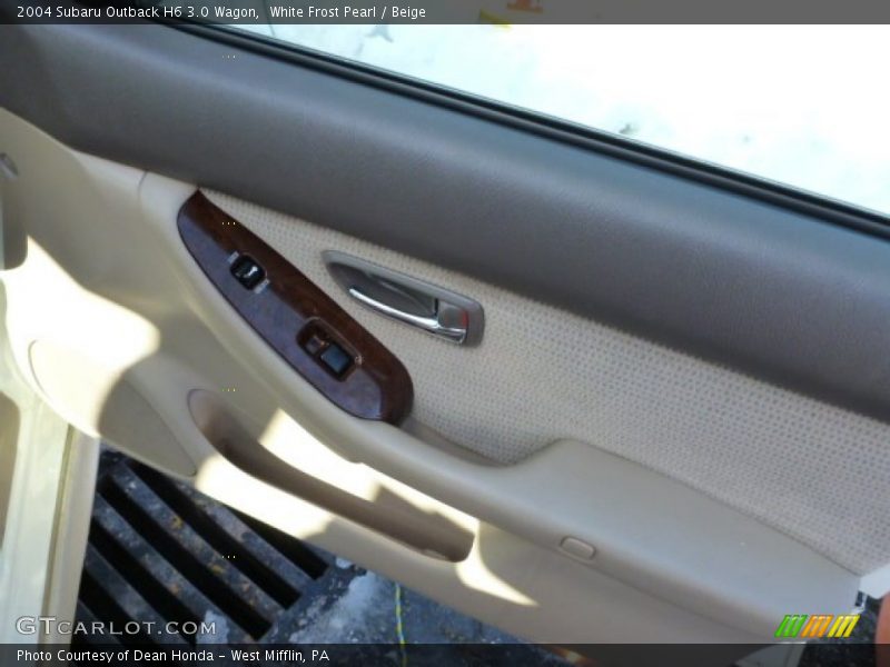 White Frost Pearl / Beige 2004 Subaru Outback H6 3.0 Wagon
