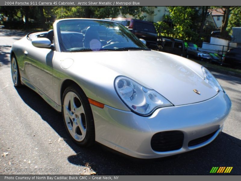 Arctic Silver Metallic / Metropol Blue 2004 Porsche 911 Carrera 4S Cabriolet