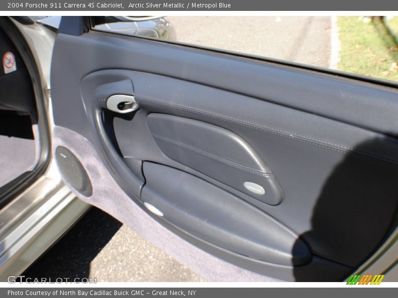 Arctic Silver Metallic / Metropol Blue 2004 Porsche 911 Carrera 4S Cabriolet