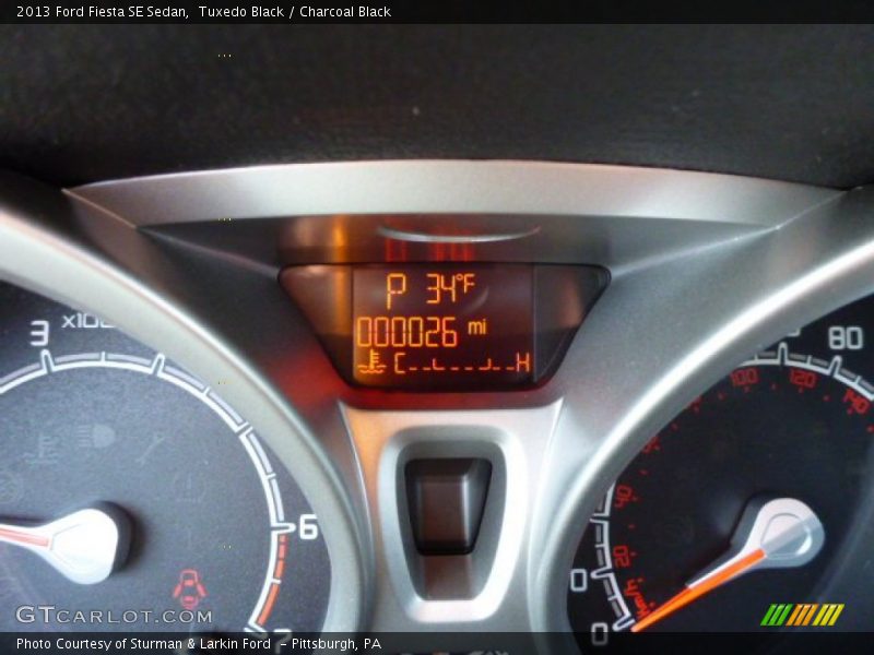 Tuxedo Black / Charcoal Black 2013 Ford Fiesta SE Sedan