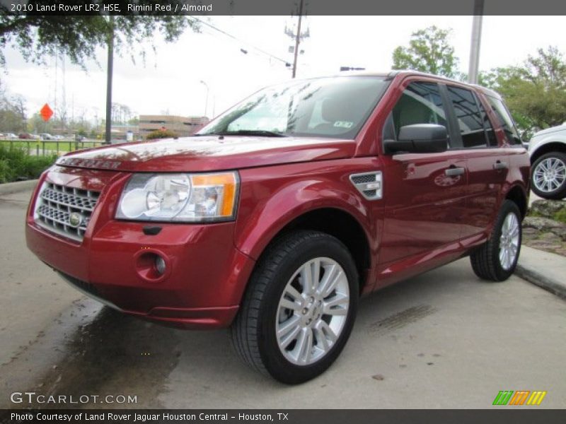 Rimini Red / Almond 2010 Land Rover LR2 HSE