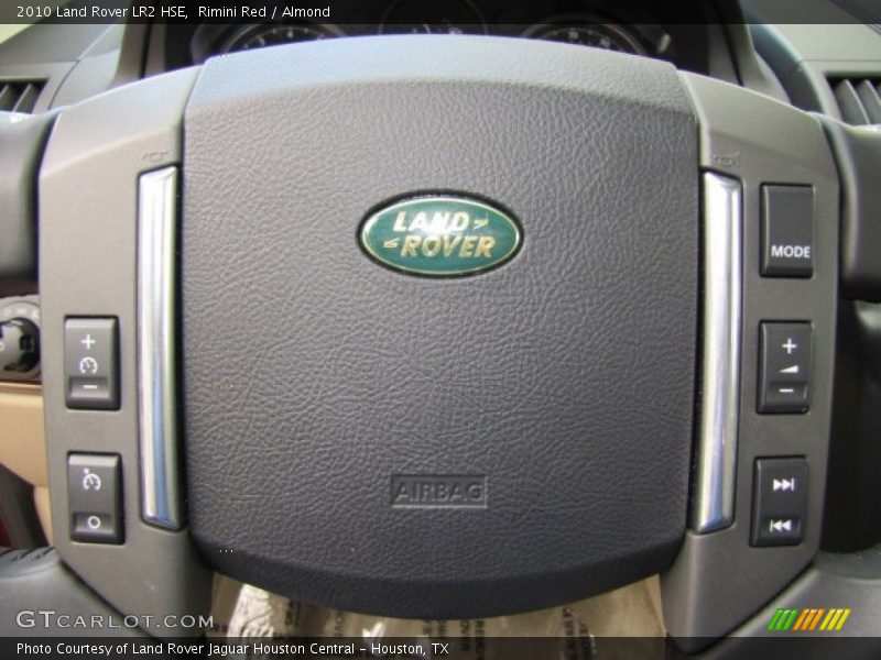 Rimini Red / Almond 2010 Land Rover LR2 HSE
