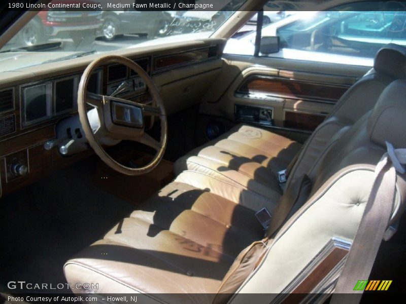  1980 Continental Coupe Champagne Interior