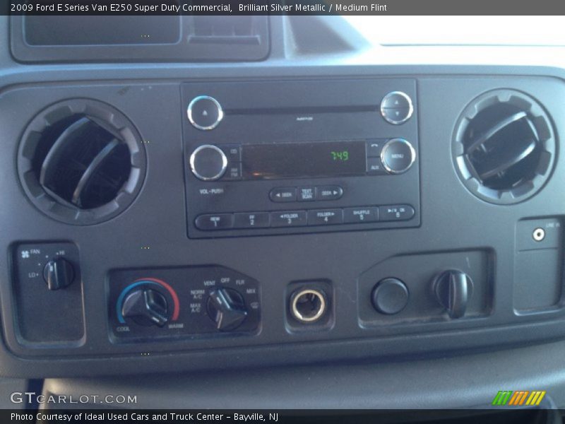 Brilliant Silver Metallic / Medium Flint 2009 Ford E Series Van E250 Super Duty Commercial