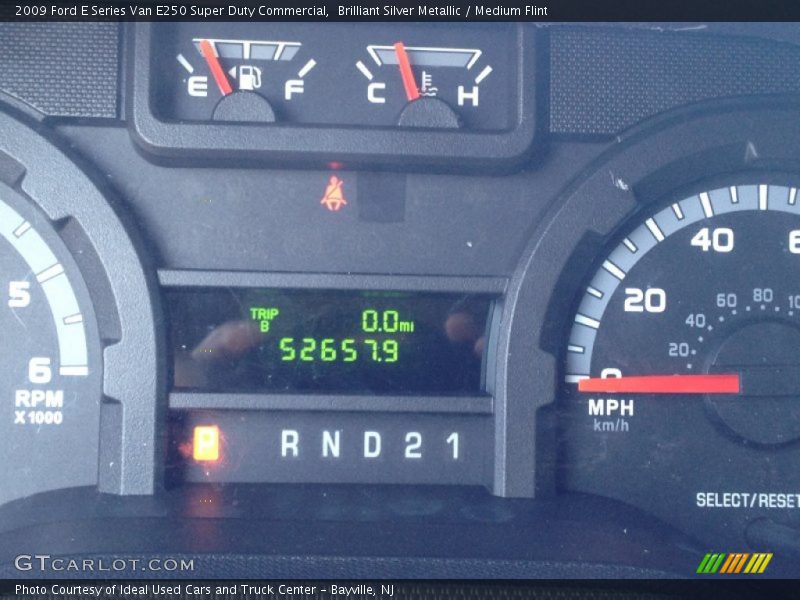 Brilliant Silver Metallic / Medium Flint 2009 Ford E Series Van E250 Super Duty Commercial