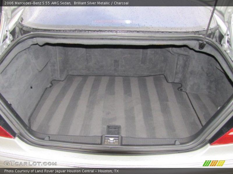  2006 S 55 AMG Sedan Trunk