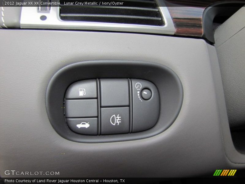 Controls of 2012 XK XK Convertible