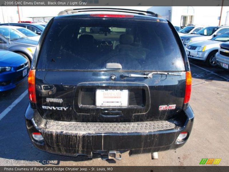 Black Onyx / Light Gray 2006 GMC Envoy Denali