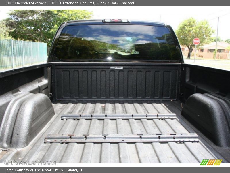 Black / Dark Charcoal 2004 Chevrolet Silverado 1500 LT Extended Cab 4x4