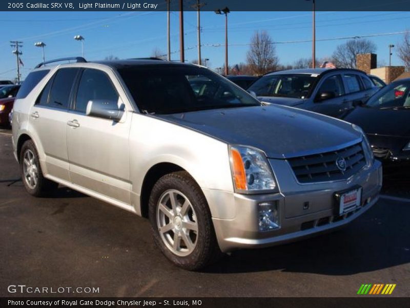 Light Platinum / Light Gray 2005 Cadillac SRX V8