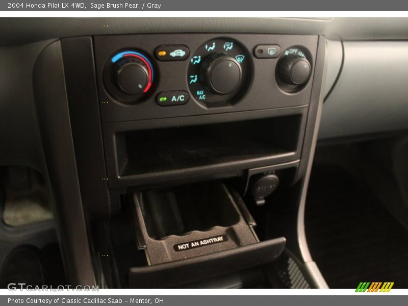 Controls of 2004 Pilot LX 4WD